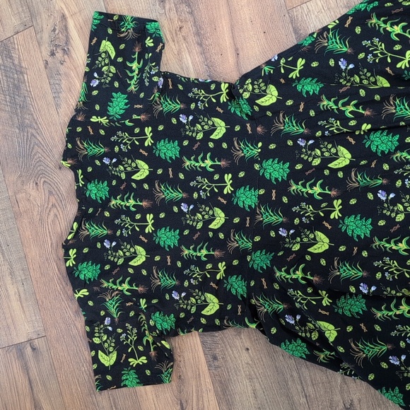 Svaha USA Dress, Pull On A Line Full, Fun Floral Design, Pockets, Size 2XL - Picture 10 of 12